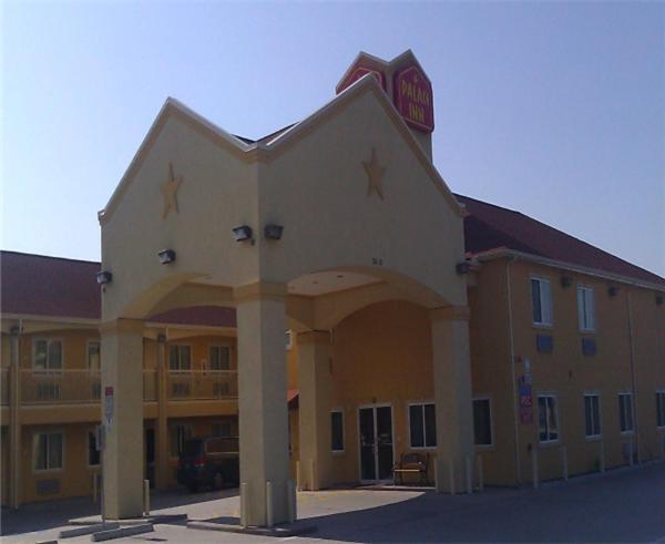 Scottish Inns Suites East Sam Houston Pkwy North 钱诺夫 外观 照片