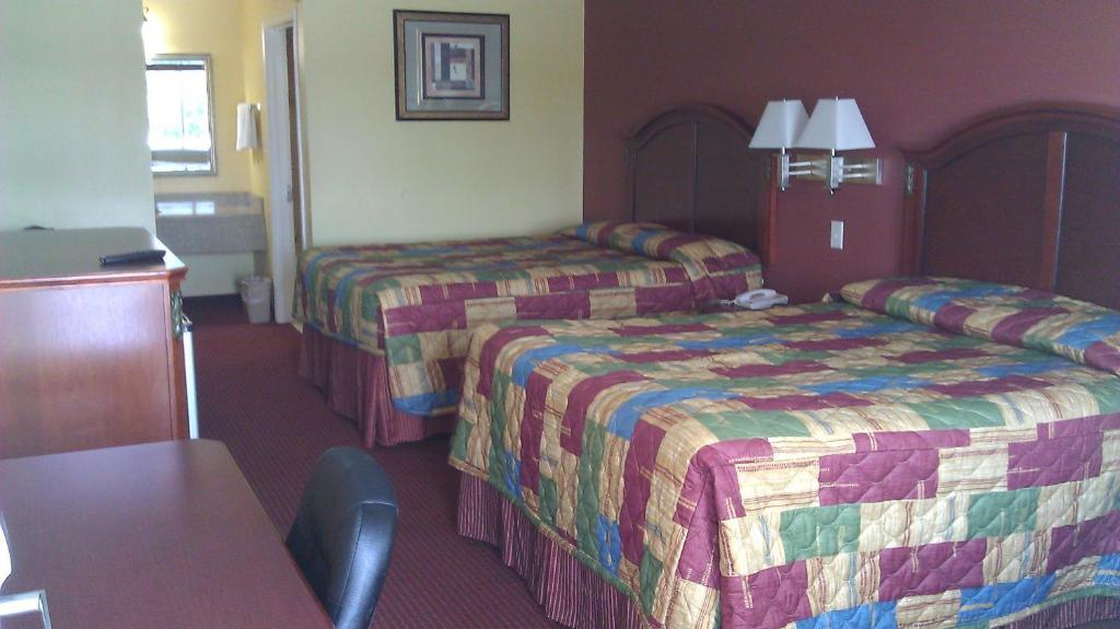Scottish Inns Suites East Sam Houston Pkwy North 钱诺夫 客房 照片