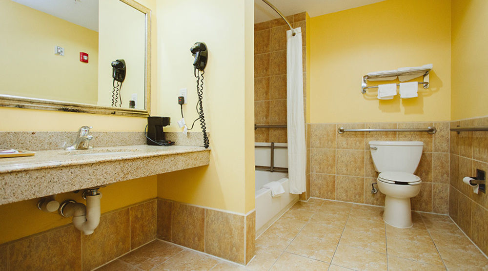 Scottish Inns Suites East Sam Houston Pkwy North 钱诺夫 外观 照片