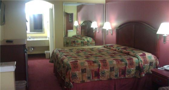 Scottish Inns Suites East Sam Houston Pkwy North 钱诺夫 客房 照片